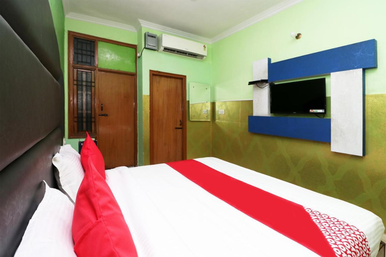 Oyo 29304 Hotel Pooja Yamunānagar Екстериор снимка