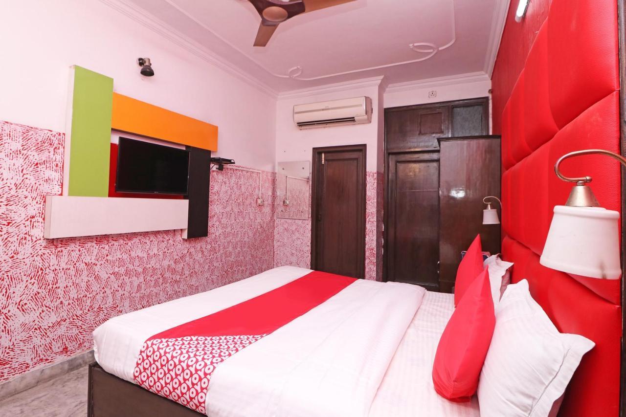 Oyo 29304 Hotel Pooja Yamunānagar Екстериор снимка