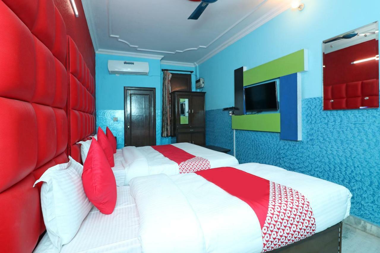 Oyo 29304 Hotel Pooja Yamunānagar Екстериор снимка