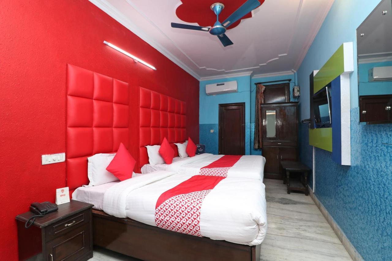 Oyo 29304 Hotel Pooja Yamunānagar Екстериор снимка