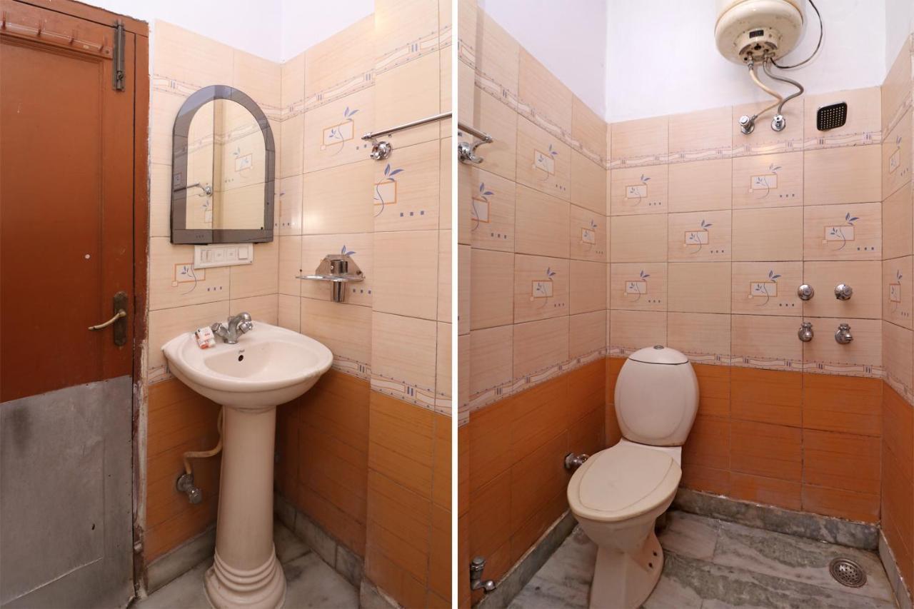 Oyo 29304 Hotel Pooja Yamunānagar Стая снимка