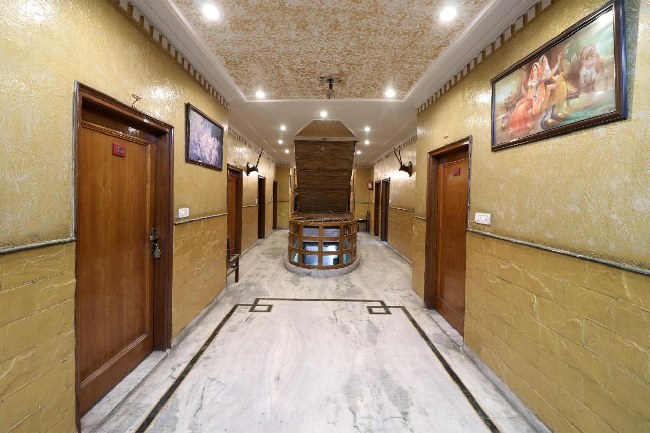 Oyo 29304 Hotel Pooja Yamunānagar Екстериор снимка